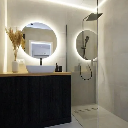 Apartament, Ceglana 76, *